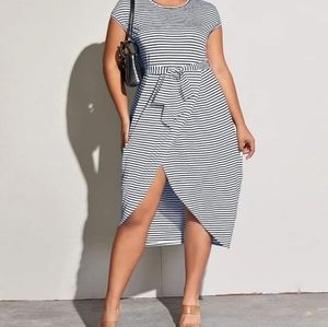 SheIn Black and white stripped tulip dress size 5X